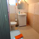Frosch Haus Apartment