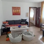 Frosch Haus Cattenstedt
