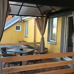 Frosch Haus Apartment