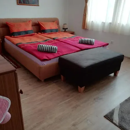 Frosch Haus * Cattenstedt