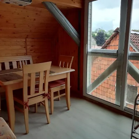 Frosch Haus Cattenstedt