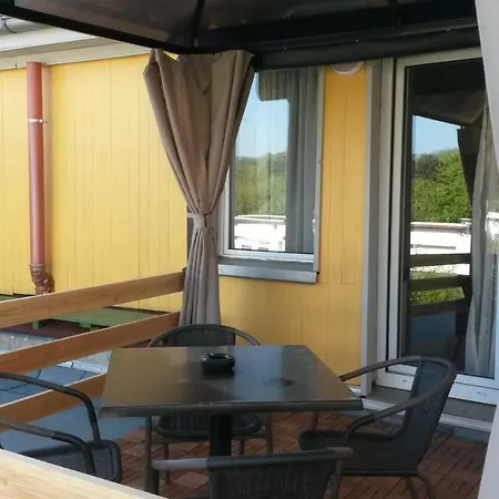 Frosch Haus Apartament *