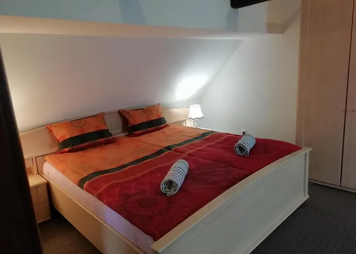 Frosch Haus شقة Cattenstedt